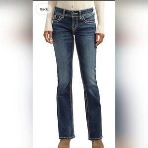 NWT! Silver Suki Curvy fit mid rise slim boot Indigo jeans size/inseam 34/33